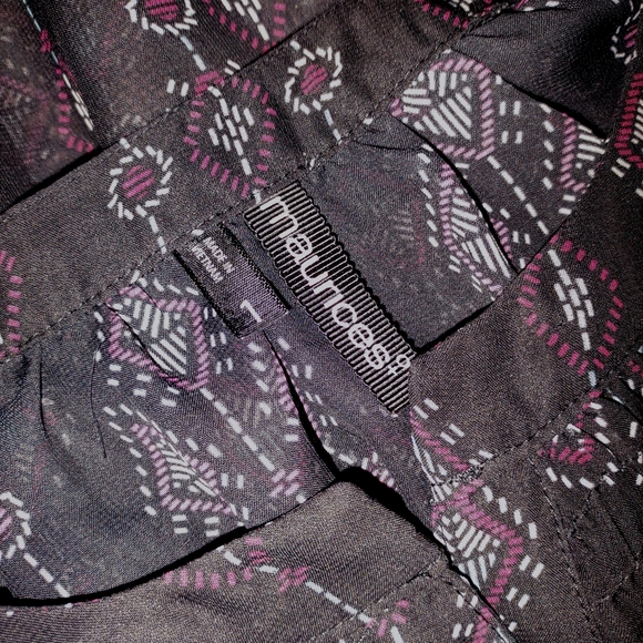 "Maurices" name brand Blouse, Size 1X, black sheer - Picture 5 of 5